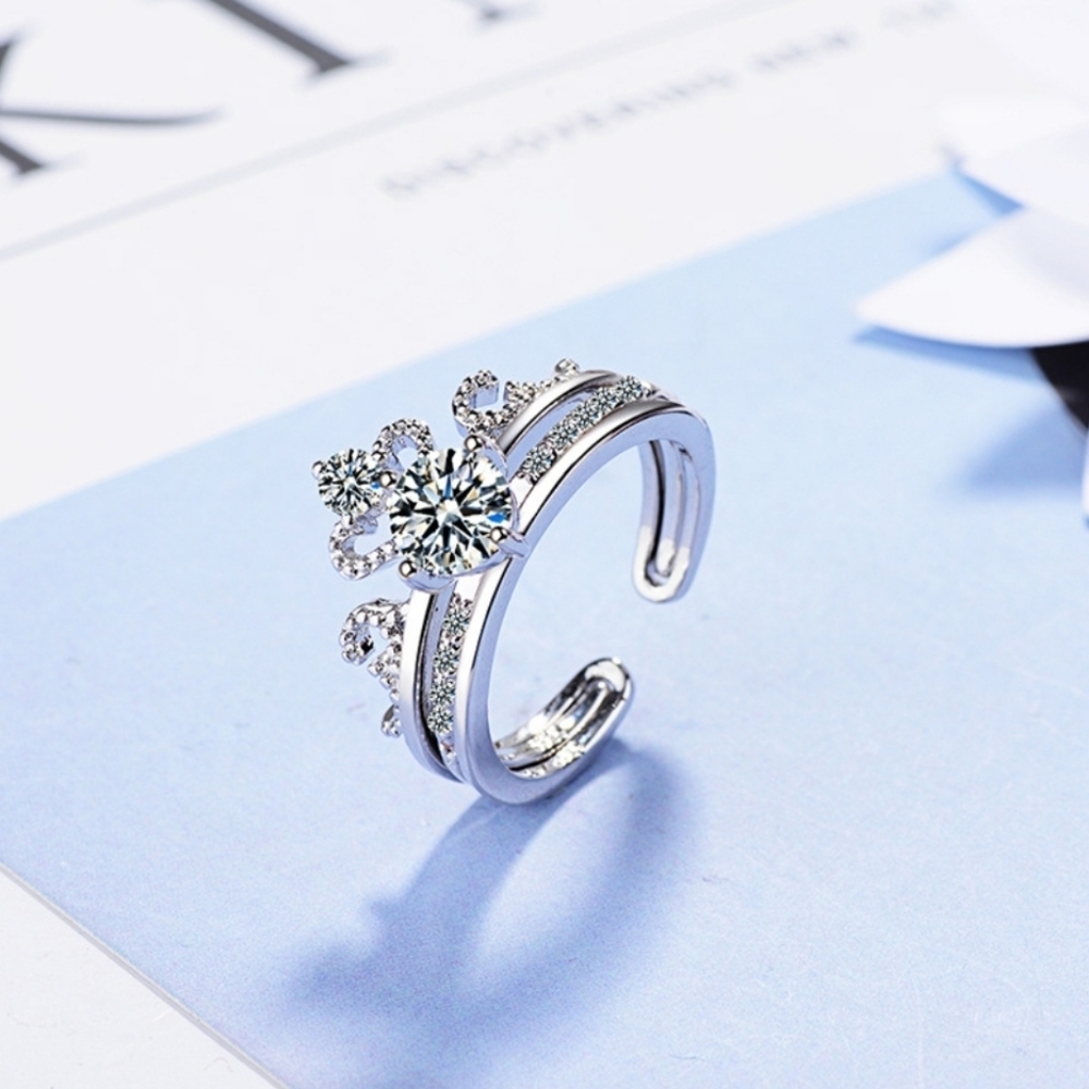 Queen statement ring - Picture 2 of 4